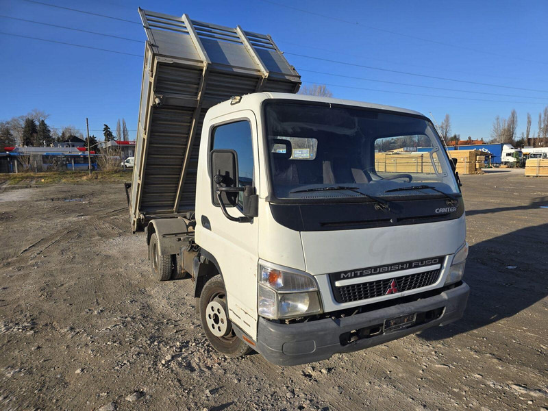 Mitsubishi Canter Fuso 3,0 d - 3 sided Tipper - Mali kamion kiper: slika Mitsubishi Canter Fuso 3,0 d - 3 sided Tipper - Mali kamion kiper Mitsubishi Canter Fuso 3,0 d - 3 sided Tipper - Mali kamion kiper: slika Mitsubishi Canter Fuso 3,0 d - 3 sided Tipper - Mali kamion kiper
