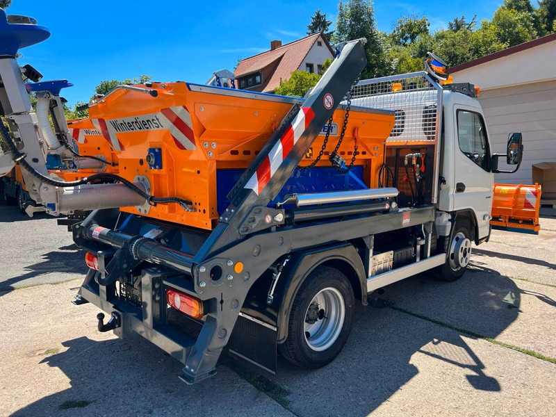 Mitsubishi Fuso Canter 6S15 - Skip loader truck - Utovarivač s proklizavajućim upravljanjem: slika Mitsubishi Fuso Canter 6S15 - Skip loader truck - Utovarivač s proklizavajućim upravljanjem Mitsubishi Fuso Canter 6S15 - Skip loader truck - Utovarivač s proklizavajućim upravljanjem: slika Mitsubishi Fuso Canter 6S15 - Skip loader truck - Utovarivač s proklizavajućim upravljanjem