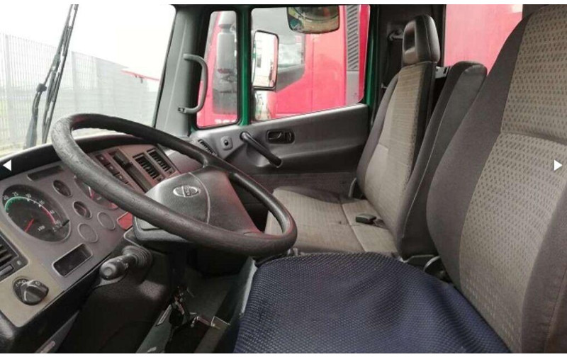 Nissan Atleon 56.15 - Kamion s otvorenim sandukom, Kamion s kranom: slika Nissan Atleon 56.15 - Kamion s otvorenim sandukom, Kamion s kranom Nissan Atleon 56.15 - Kamion s otvorenim sandukom, Kamion s kranom: slika Nissan Atleon 56.15 - Kamion s otvorenim sandukom, Kamion s kranom