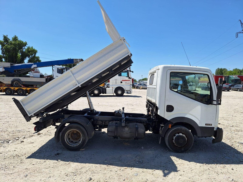 Nissan Cabstar 2,5 TDi - 3 sided Tipper - Mali kamion kiper: slika Nissan Cabstar 2,5 TDi - 3 sided Tipper - Mali kamion kiper Nissan Cabstar 2,5 TDi - 3 sided Tipper - Mali kamion kiper: slika Nissan Cabstar 2,5 TDi - 3 sided Tipper - Mali kamion kiper