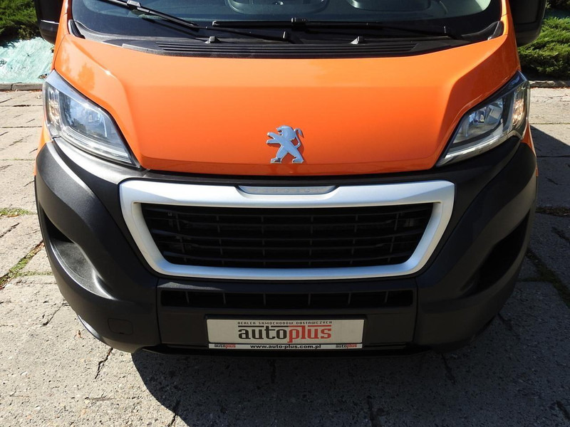 Zakup Peugeot BOXER FURGON BRYGADÓWKA  7 MIEJSC KLIMATYZACJA  120KM [ M94132 ] Peugeot BOXER FURGON BRYGADÓWKA  7 MIEJSC KLIMATYZACJA  120KM [ M94132 ]: slika Zakup Peugeot BOXER FURGON BRYGADÓWKA  7 MIEJSC KLIMATYZACJA  120KM [ M94132 ] Peugeot BOXER FURGON BRYGADÓWKA  7 MIEJSC KLIMATYZACJA  120KM [ M94132 ]