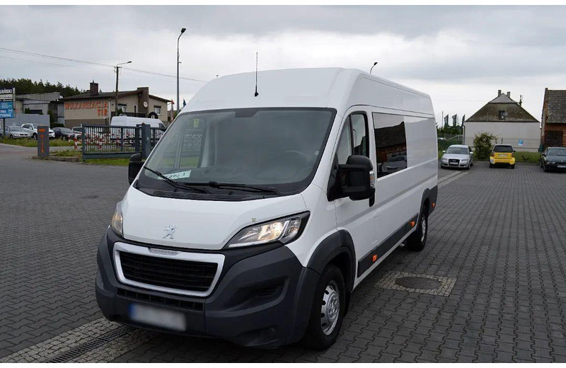 Peugeot Boxer Furgin Duoble CabinDoka L4H2 7-seater One Owner - Minibus, Putnički kombi: slika Peugeot Boxer Furgin Duoble CabinDoka L4H2 7-seater One Owner - Minibus, Putnički kombi Peugeot Boxer Furgin Duoble CabinDoka L4H2 7-seater One Owner - Minibus, Putnički kombi: slika Peugeot Boxer Furgin Duoble CabinDoka L4H2 7-seater One Owner - Minibus, Putnički kombi