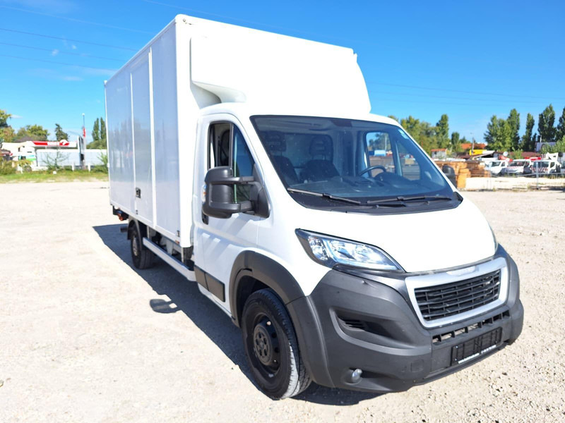 Peugeot Boxer - Koffer + DHollandia LBW - Dostavno vozilo sa zatvorenim sandukom: slika Peugeot Boxer - Koffer + DHollandia LBW - Dostavno vozilo sa zatvorenim sandukom Peugeot Boxer - Koffer + DHollandia LBW - Dostavno vozilo sa zatvorenim sandukom: slika Peugeot Boxer - Koffer + DHollandia LBW - Dostavno vozilo sa zatvorenim sandukom