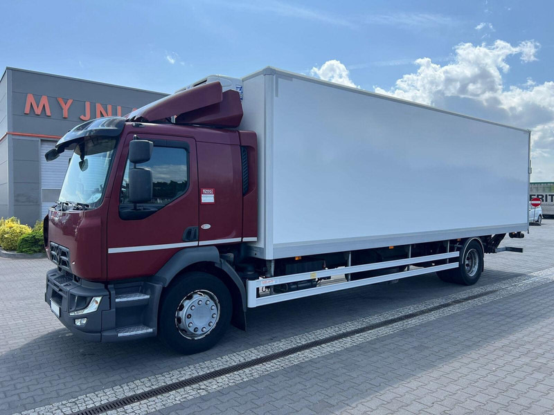 Renault D 18 250 DTI 18T REFRIGERATOR + LIFT - Kamion hladnjača: slika Renault D 18 250 DTI 18T REFRIGERATOR + LIFT - Kamion hladnjača Renault D 18 250 DTI 18T REFRIGERATOR + LIFT - Kamion hladnjača: slika Renault D 18 250 DTI 18T REFRIGERATOR + LIFT - Kamion hladnjača