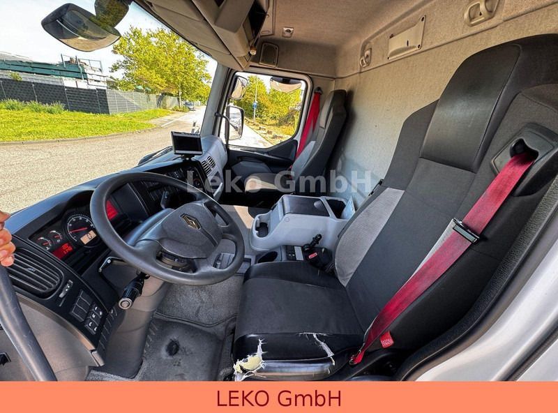 Kamion hladnjača Renault D Wide 19.290: slika Kamion hladnjača Renault D Wide 19.290 Kamion hladnjača Renault D Wide 19.290: slika Kamion hladnjača Renault D Wide 19.290