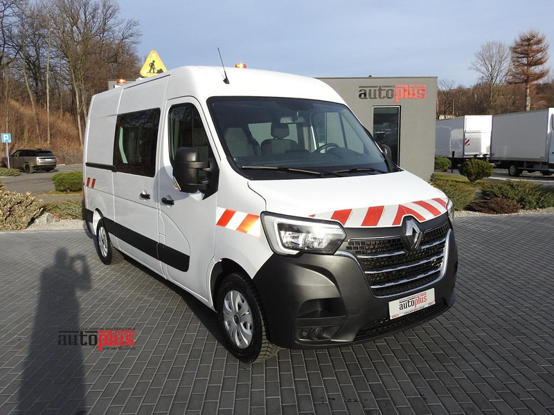 Renault MASTER FURGON BRYGADÓWKA 7 MIEJSC TEMPOMAT KLIMATYZACJA LEDY 1 - Minibus, Putnički kombi: slika Renault MASTER FURGON BRYGADÓWKA 7 MIEJSC TEMPOMAT KLIMATYZACJA LEDY 1 - Minibus, Putnički kombi Renault MASTER FURGON BRYGADÓWKA 7 MIEJSC TEMPOMAT KLIMATYZACJA LEDY 1 - Minibus, Putnički kombi: slika Renault MASTER FURGON BRYGADÓWKA 7 MIEJSC TEMPOMAT KLIMATYZACJA LEDY 1 - Minibus, Putnički kombi
