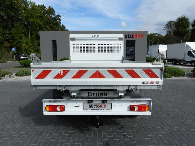 Mali kamion kiper Renault MASTER WYWROTKA TEMPOMAT LEDY BLIŹNIACZE KOŁA KLIMATYZACJA  130K: slika Mali kamion kiper Renault MASTER WYWROTKA TEMPOMAT LEDY BLIŹNIACZE KOŁA KLIMATYZACJA  130K