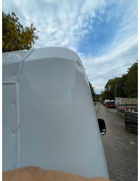 Dostavno vozilo s ravnom platformom, Dostavno vozilo s dvostrukom kabinom Renault Master Doka - Flatbed truck + crane: slika Dostavno vozilo s ravnom platformom, Dostavno vozilo s dvostrukom kabinom Renault Master Doka - Flatbed truck + crane Dostavno vozilo s ravnom platformom, Dostavno vozilo s dvostrukom kabinom Renault Master Doka - Flatbed truck + crane: slika Dostavno vozilo s ravnom platformom, Dostavno vozilo s dvostrukom kabinom Renault Master Doka - Flatbed truck + crane