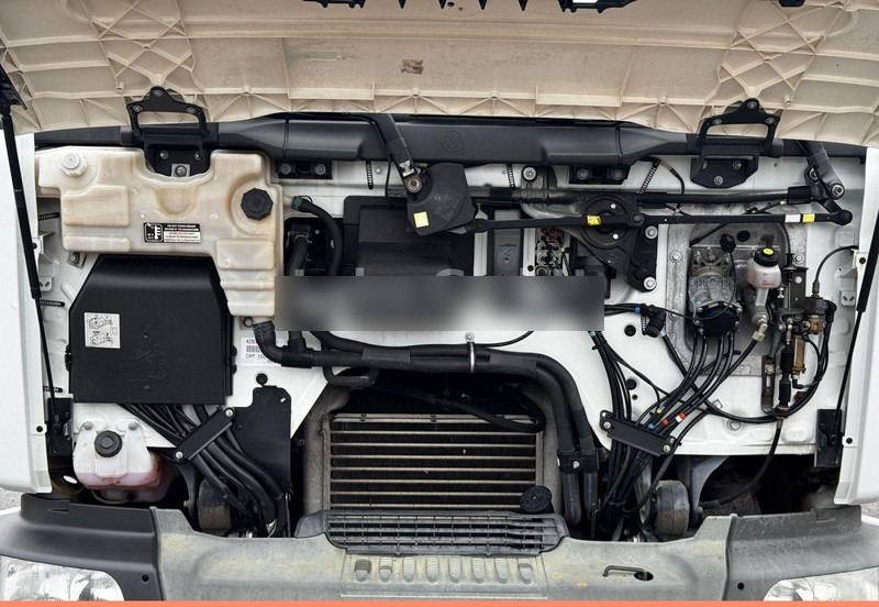 Kiper Renault Midlum 42AEA1: slika Kiper Renault Midlum 42AEA1