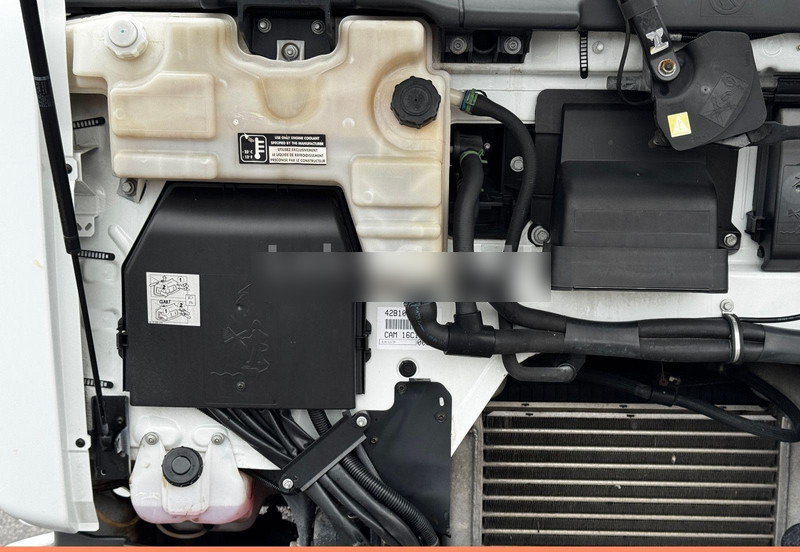 Kiper Renault Midlum 42AEA1: slika Kiper Renault Midlum 42AEA1