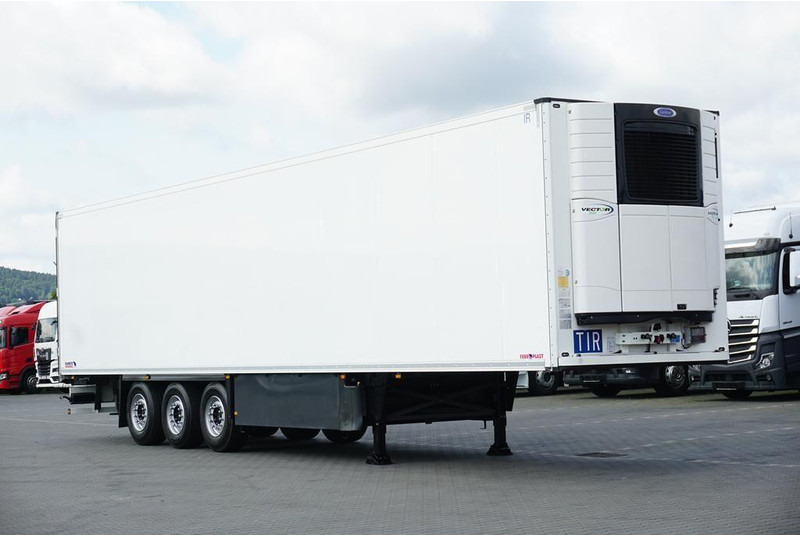 Schmitz Cargobull CHŁODNIA / CARRIER VECTOR 1550 - Poluprikolica hladnjača: slika Schmitz Cargobull CHŁODNIA / CARRIER VECTOR 1550 - Poluprikolica hladnjača Schmitz Cargobull CHŁODNIA / CARRIER VECTOR 1550 - Poluprikolica hladnjača: slika Schmitz Cargobull CHŁODNIA / CARRIER VECTOR 1550 - Poluprikolica hladnjača
