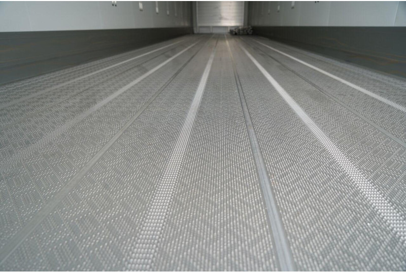Zakup Schmitz Cargobull / CHŁODNIA / THERMO KING SLX 300 / DOPPELSTOCK / NOWA / 2025 ROK Schmitz Cargobull / CHŁODNIA / THERMO KING SLX 300 / DOPPELSTOCK / NOWA / 2025 ROK: slika Zakup Schmitz Cargobull / CHŁODNIA / THERMO KING SLX 300 / DOPPELSTOCK / NOWA / 2025 ROK Schmitz Cargobull / CHŁODNIA / THERMO KING SLX 300 / DOPPELSTOCK / NOWA / 2025 ROK