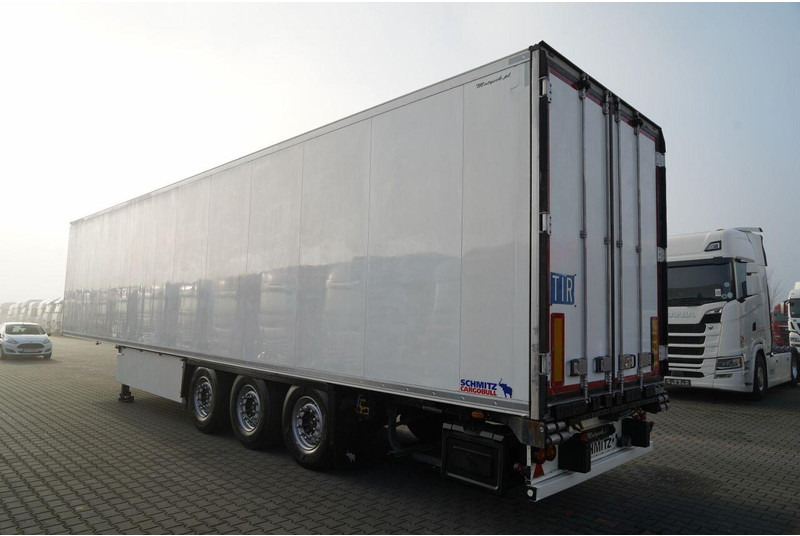 Schmitz Cargobull CHŁODNIA / THERMO KING SLX 300 / HAKÓWKA / OŚ PODNOSZONA / KOSZ - Poluprikolica hladnjača: slika Schmitz Cargobull CHŁODNIA / THERMO KING SLX 300 / HAKÓWKA / OŚ PODNOSZONA / KOSZ - Poluprikolica hladnjača Schmitz Cargobull CHŁODNIA / THERMO KING SLX 300 / HAKÓWKA / OŚ PODNOSZONA / KOSZ - Poluprikolica hladnjača: slika Schmitz Cargobull CHŁODNIA / THERMO KING SLX 300 / HAKÓWKA / OŚ PODNOSZONA / KOSZ - Poluprikolica hladnjača