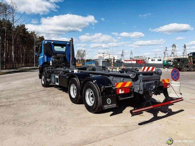 Tatra T158 PHOENIX 6x6 Euro 6 - Kamion-šasija, Kamion s kranom: slika Tatra T158 PHOENIX 6x6 Euro 6 - Kamion-šasija, Kamion s kranom Tatra T158 PHOENIX 6x6 Euro 6 - Kamion-šasija, Kamion s kranom: slika Tatra T158 PHOENIX 6x6 Euro 6 - Kamion-šasija, Kamion s kranom