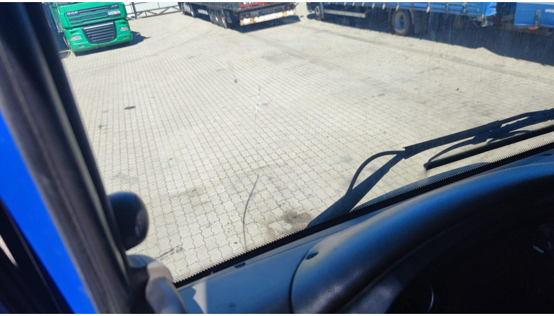 Tegljač DAF XF 105.460 Lowdeck MEGA: slika Tegljač DAF XF 105.460 Lowdeck MEGA Tegljač DAF XF 105.460 Lowdeck MEGA: slika Tegljač DAF XF 105.460 Lowdeck MEGA