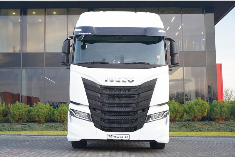 Iveco S-WAY / 530 / RETARDER / I-PARK COOL / - Tegljač: slika Iveco S-WAY / 530 / RETARDER / I-PARK COOL / - Tegljač Iveco S-WAY / 530 / RETARDER / I-PARK COOL / - Tegljač: slika Iveco S-WAY / 530 / RETARDER / I-PARK COOL / - Tegljač