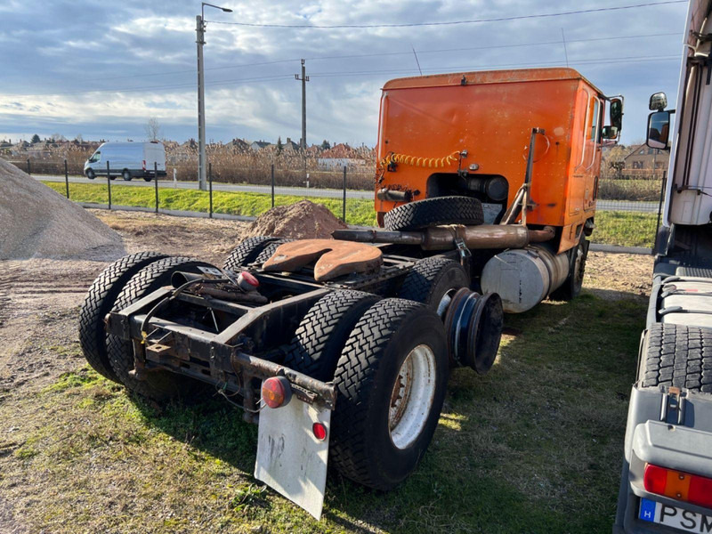 MACK INTERNATIONAL FSG 385 - Tegljač: slika MACK INTERNATIONAL FSG 385 - Tegljač MACK INTERNATIONAL FSG 385 - Tegljač: slika MACK INTERNATIONAL FSG 385 - Tegljač