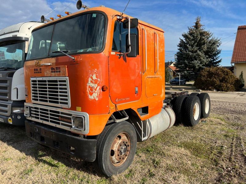 MACK INTERNATIONAL FSG 385 - Tegljač: slika MACK INTERNATIONAL FSG 385 - Tegljač MACK INTERNATIONAL FSG 385 - Tegljač: slika MACK INTERNATIONAL FSG 385 - Tegljač