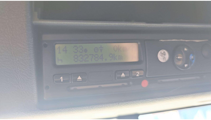 MAN TGX Lowdeck - MEGA - Tegljač: slika MAN TGX Lowdeck - MEGA - Tegljač MAN TGX Lowdeck - MEGA - Tegljač: slika MAN TGX Lowdeck - MEGA - Tegljač