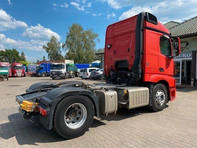 Mercedes-Benz ACTROS 1843 4X2 EURO 6 SATTELZUG - Tegljač: slika Mercedes-Benz ACTROS 1843 4X2 EURO 6 SATTELZUG - Tegljač Mercedes-Benz ACTROS 1843 4X2 EURO 6 SATTELZUG - Tegljač: slika Mercedes-Benz ACTROS 1843 4X2 EURO 6 SATTELZUG - Tegljač