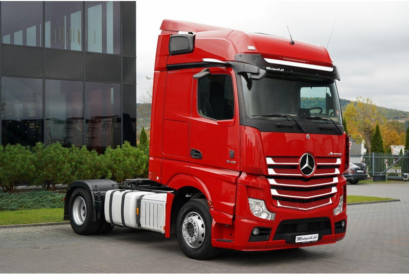 Mercedes-Benz ACTROS 1845 - Tegljač: slika Mercedes-Benz ACTROS 1845 - Tegljač Mercedes-Benz ACTROS 1845 - Tegljač: slika Mercedes-Benz ACTROS 1845 - Tegljač