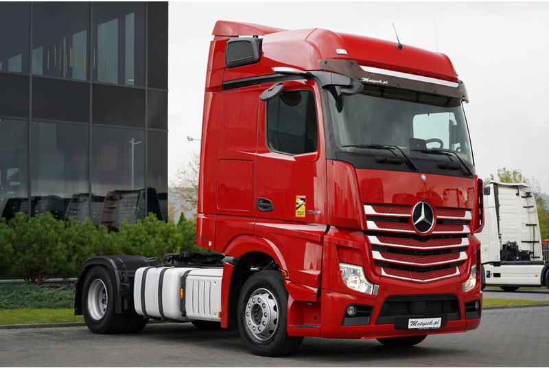Mercedes-Benz ACTROS 1845 - Tegljač: slika Mercedes-Benz ACTROS 1845 - Tegljač Mercedes-Benz ACTROS 1845 - Tegljač: slika Mercedes-Benz ACTROS 1845 - Tegljač