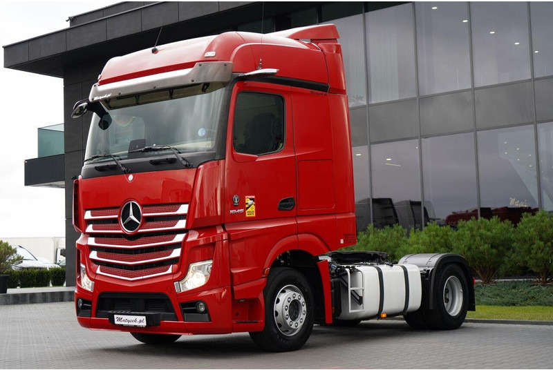 Mercedes-Benz ACTROS 1845 - Tegljač: slika Mercedes-Benz ACTROS 1845 - Tegljač Mercedes-Benz ACTROS 1845 - Tegljač: slika Mercedes-Benz ACTROS 1845 - Tegljač