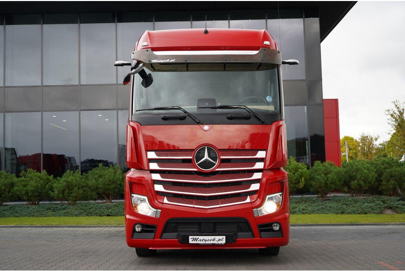 Mercedes-Benz ACTROS 1845 - Tegljač: slika Mercedes-Benz ACTROS 1845 - Tegljač Mercedes-Benz ACTROS 1845 - Tegljač: slika Mercedes-Benz ACTROS 1845 - Tegljač