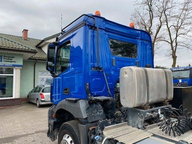 Zakup Mercedes-Benz AROCS 2643 6X4 EURO 6 SATTELZUG Mercedes-Benz AROCS 2643 6X4 EURO 6 SATTELZUG: slika Zakup Mercedes-Benz AROCS 2643 6X4 EURO 6 SATTELZUG Mercedes-Benz AROCS 2643 6X4 EURO 6 SATTELZUG