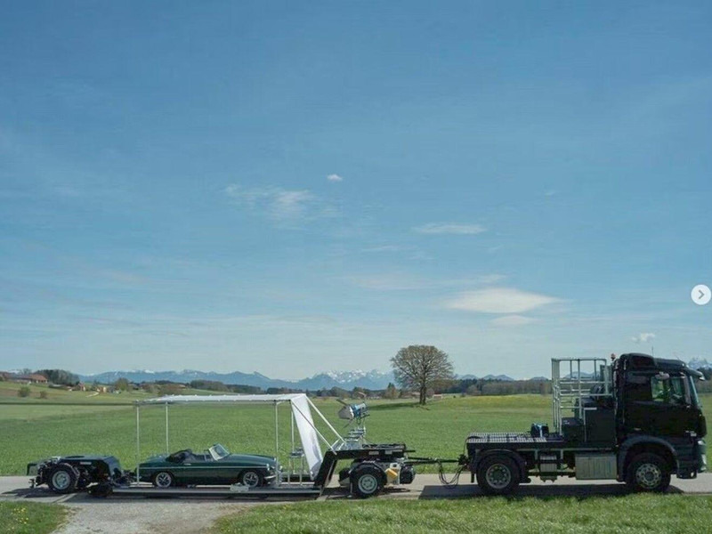 Mercedes-Benz Arocs 2143 Specialized for MOVIE production - Tegljač: slika Mercedes-Benz Arocs 2143 Specialized for MOVIE production - Tegljač Mercedes-Benz Arocs 2143 Specialized for MOVIE production - Tegljač: slika Mercedes-Benz Arocs 2143 Specialized for MOVIE production - Tegljač