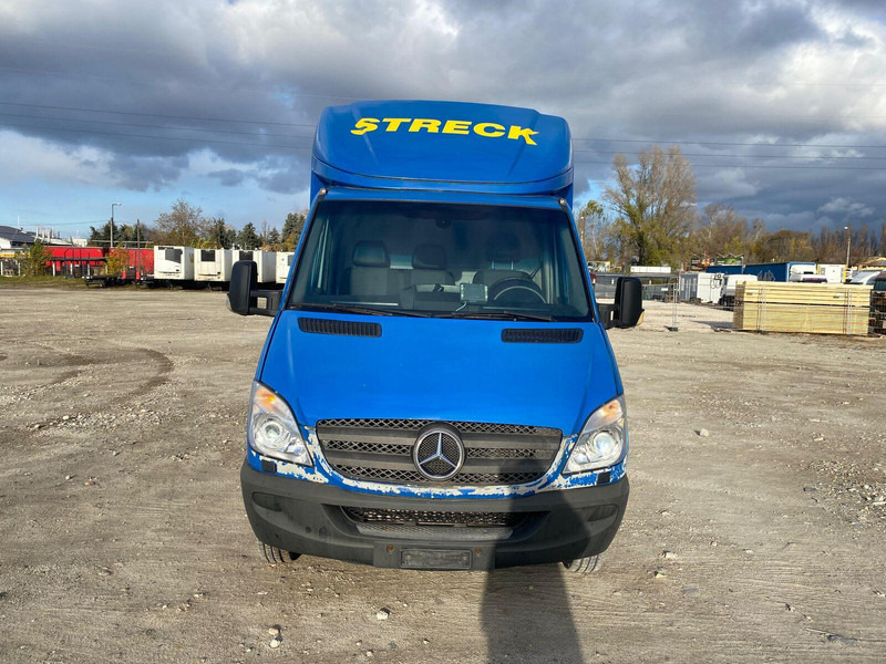Mercedes-Benz Sprinter 519 - BE Mini Trekker - SZM - 3.5t - Tegljač: slika Mercedes-Benz Sprinter 519 - BE Mini Trekker - SZM - 3.5t - Tegljač Mercedes-Benz Sprinter 519 - BE Mini Trekker - SZM - 3.5t - Tegljač: slika Mercedes-Benz Sprinter 519 - BE Mini Trekker - SZM - 3.5t - Tegljač