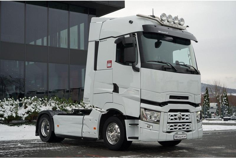 Renault T 520 / SKÓRY / ALUFELGI - Tegljač: slika Renault T 520 / SKÓRY / ALUFELGI - Tegljač Renault T 520 / SKÓRY / ALUFELGI - Tegljač: slika Renault T 520 / SKÓRY / ALUFELGI - Tegljač