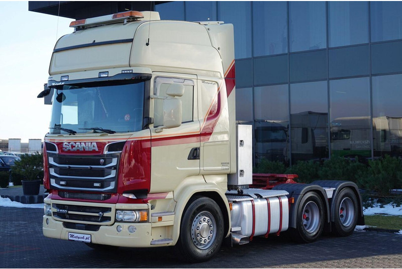 Scania R 580 / V8 / 6x4 / DMC: 95.000 KG / I-PARK COOL/ OPTICRUISE / 3 - Tegljač: slika Scania R 580 / V8 / 6x4 / DMC: 95.000 KG / I-PARK COOL/ OPTICRUISE / 3 - Tegljač Scania R 580 / V8 / 6x4 / DMC: 95.000 KG / I-PARK COOL/ OPTICRUISE / 3 - Tegljač: slika Scania R 580 / V8 / 6x4 / DMC: 95.000 KG / I-PARK COOL/ OPTICRUISE / 3 - Tegljač
