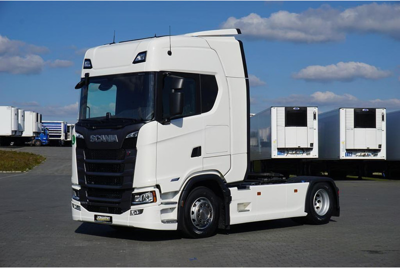 Scania S 500 / EURO 6 / ACC / RETARDER / PEŁNA OPCJA / JAK NOWA - Tegljač: slika Scania S 500 / EURO 6 / ACC / RETARDER / PEŁNA OPCJA / JAK NOWA - Tegljač Scania S 500 / EURO 6 / ACC / RETARDER / PEŁNA OPCJA / JAK NOWA - Tegljač: slika Scania S 500 / EURO 6 / ACC / RETARDER / PEŁNA OPCJA / JAK NOWA - Tegljač