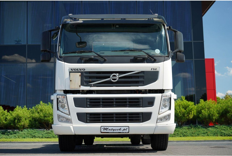 Volvo FM 380 / PEŁNY ADR / NISKA KABINA / DZIENNA KABINA / SPROWADZONY - Tegljač: slika Volvo FM 380 / PEŁNY ADR / NISKA KABINA / DZIENNA KABINA / SPROWADZONY - Tegljač Volvo FM 380 / PEŁNY ADR / NISKA KABINA / DZIENNA KABINA / SPROWADZONY - Tegljač: slika Volvo FM 380 / PEŁNY ADR / NISKA KABINA / DZIENNA KABINA / SPROWADZONY - Tegljač