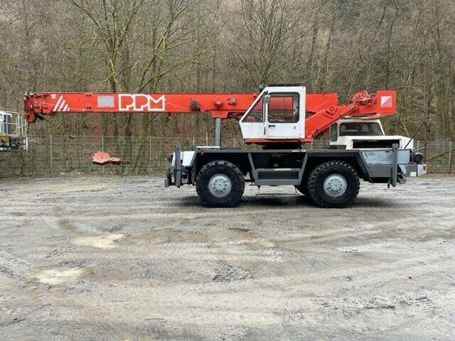 Terex PPM 230 ATT Autocrane 4x4 - Autodizalica: slika Terex PPM 230 ATT Autocrane 4x4 - Autodizalica Terex PPM 230 ATT Autocrane 4x4 - Autodizalica: slika Terex PPM 230 ATT Autocrane 4x4 - Autodizalica