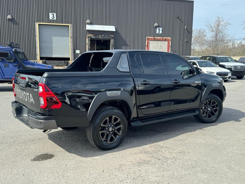 Toyota Hilux Armored SUV - SUV: slika Toyota Hilux Armored SUV - SUV Toyota Hilux Armored SUV - SUV: slika Toyota Hilux Armored SUV - SUV