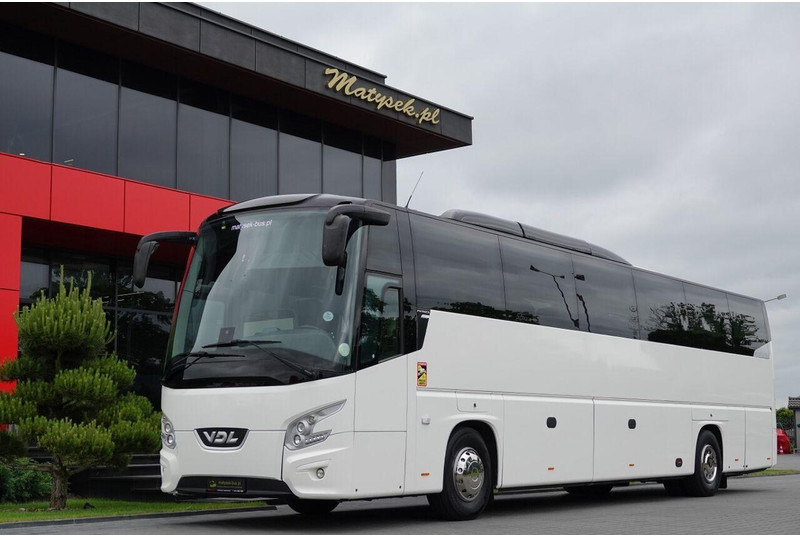 VDL Bova FHD2 - Turistički autobus: slika VDL Bova FHD2 - Turistički autobus VDL Bova FHD2 - Turistički autobus: slika VDL Bova FHD2 - Turistički autobus