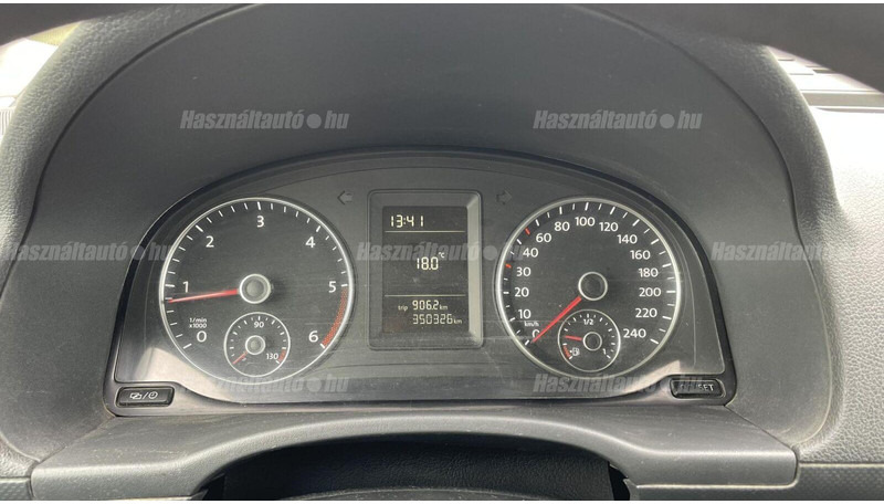 Volkswagen Caddy Van - Dostavno vozilo sa zatvorenim sandukom: slika Volkswagen Caddy Van - Dostavno vozilo sa zatvorenim sandukom Volkswagen Caddy Van - Dostavno vozilo sa zatvorenim sandukom: slika Volkswagen Caddy Van - Dostavno vozilo sa zatvorenim sandukom