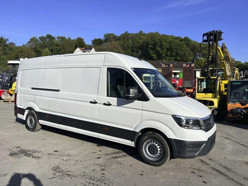 Volkswagen Crafter Van - Dostavno vozilo sa zatvorenim sandukom: slika Volkswagen Crafter Van - Dostavno vozilo sa zatvorenim sandukom Volkswagen Crafter Van - Dostavno vozilo sa zatvorenim sandukom: slika Volkswagen Crafter Van - Dostavno vozilo sa zatvorenim sandukom