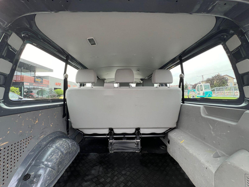 Zakup Volkswagen Transporter T5 9-sits 9 Person  TOP Volkswagen Transporter T5 9-sits 9 Person  TOP: slika Zakup Volkswagen Transporter T5 9-sits 9 Person  TOP Volkswagen Transporter T5 9-sits 9 Person  TOP