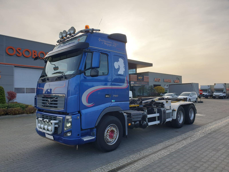 Volvo FH 16 750 - Kamion s kukastom dizalicom: slika Volvo FH 16 750 - Kamion s kukastom dizalicom Volvo FH 16 750 - Kamion s kukastom dizalicom: slika Volvo FH 16 750 - Kamion s kukastom dizalicom