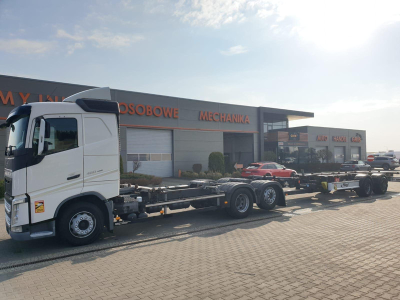 Volvo FH 460 EURO 6 BDF SWAP CHASSIS + TRAILER FLIEGL TWP180 - Kamion-šasija: slika Volvo FH 460 EURO 6 BDF SWAP CHASSIS + TRAILER FLIEGL TWP180 - Kamion-šasija Volvo FH 460 EURO 6 BDF SWAP CHASSIS + TRAILER FLIEGL TWP180 - Kamion-šasija: slika Volvo FH 460 EURO 6 BDF SWAP CHASSIS + TRAILER FLIEGL TWP180 - Kamion-šasija