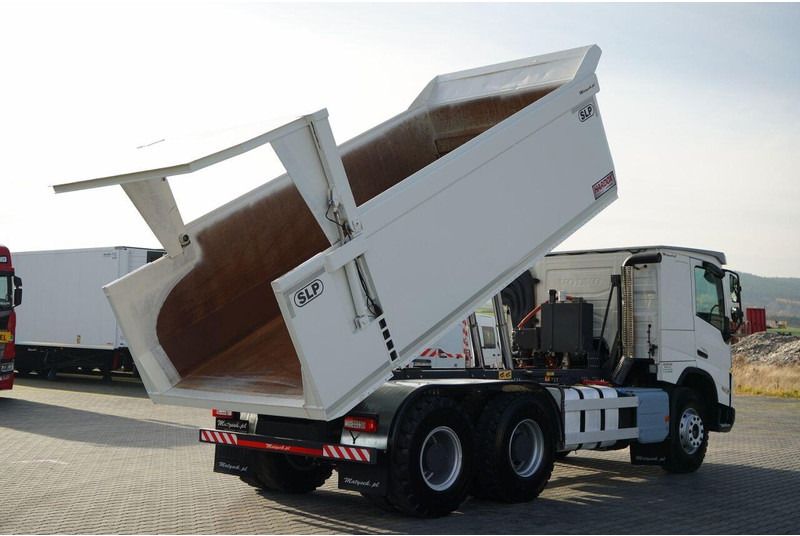 Volvo FMX 550 / 6x4 / WYWROTKA / WOZIDŁO / HARDOX / HYDRAULICZNA KLAPA - Kiper: slika Volvo FMX 550 / 6x4 / WYWROTKA / WOZIDŁO / HARDOX / HYDRAULICZNA KLAPA - Kiper Volvo FMX 550 / 6x4 / WYWROTKA / WOZIDŁO / HARDOX / HYDRAULICZNA KLAPA - Kiper: slika Volvo FMX 550 / 6x4 / WYWROTKA / WOZIDŁO / HARDOX / HYDRAULICZNA KLAPA - Kiper