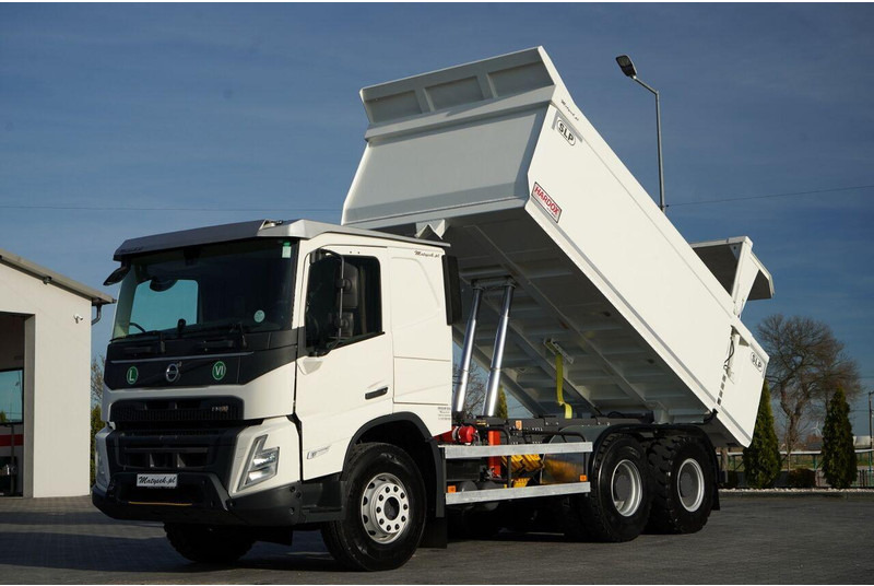 Volvo FMX 550 / 6x4 / WYWROTKA / WOZIDŁO / HARDOX / HYDRAULICZNA KLAPA - Kiper: slika Volvo FMX 550 / 6x4 / WYWROTKA / WOZIDŁO / HARDOX / HYDRAULICZNA KLAPA - Kiper Volvo FMX 550 / 6x4 / WYWROTKA / WOZIDŁO / HARDOX / HYDRAULICZNA KLAPA - Kiper: slika Volvo FMX 550 / 6x4 / WYWROTKA / WOZIDŁO / HARDOX / HYDRAULICZNA KLAPA - Kiper