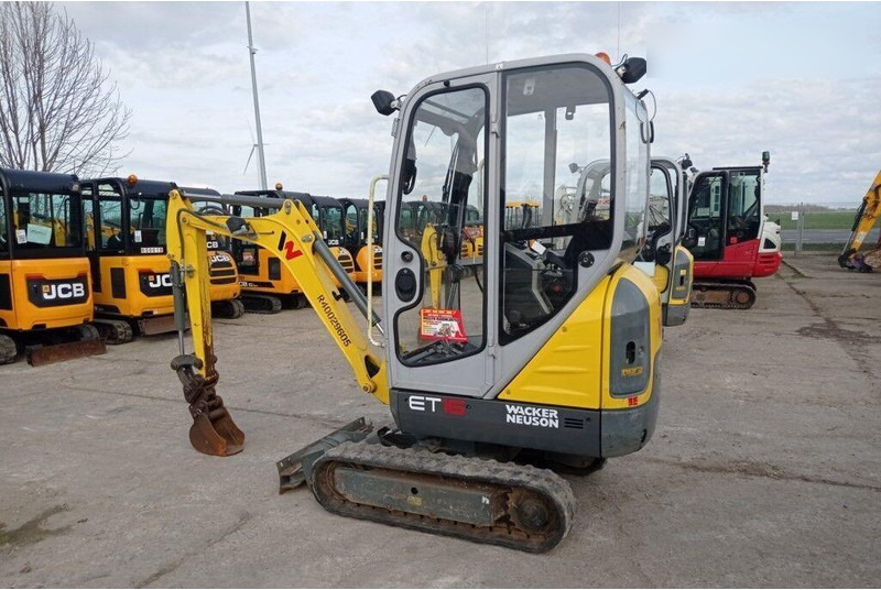 WACKER NEUSON ET 16 - Crawler mini excavator - Mini bager: slika WACKER NEUSON ET 16 - Crawler mini excavator - Mini bager WACKER NEUSON ET 16 - Crawler mini excavator - Mini bager: slika WACKER NEUSON ET 16 - Crawler mini excavator - Mini bager