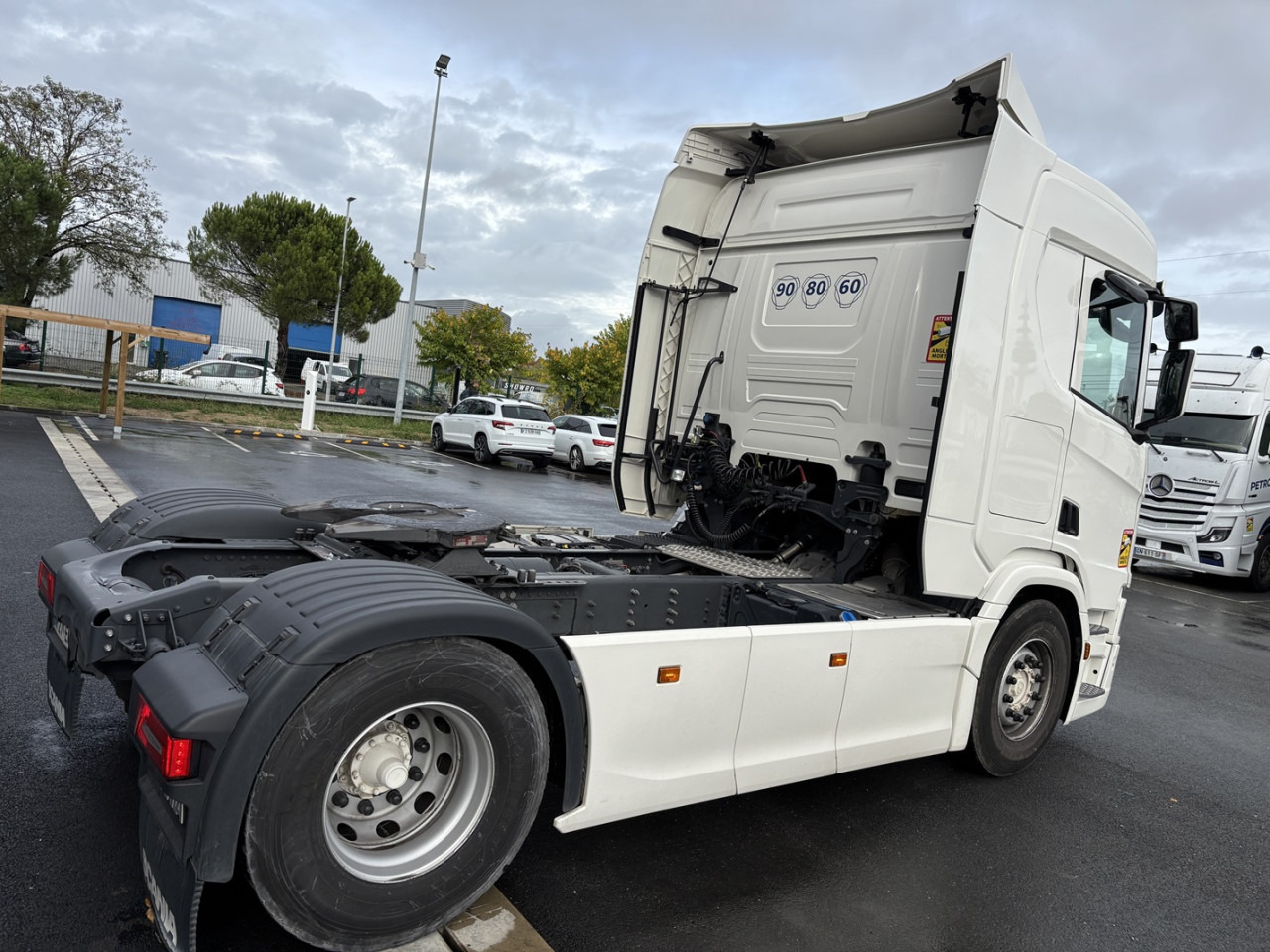 SCANIA R 460 A4x2NA - Tegljač: slika SCANIA R 460 A4x2NA - Tegljač SCANIA R 460 A4x2NA - Tegljač: slika SCANIA R 460 A4x2NA - Tegljač