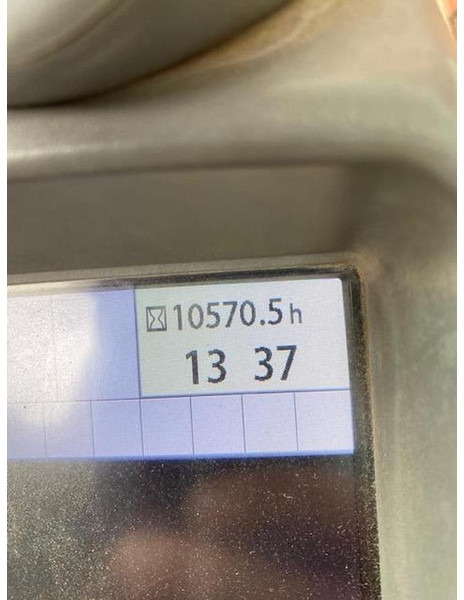 Hitachi ZX250LC - Bager: slika Hitachi ZX250LC - Bager Hitachi ZX250LC - Bager: slika Hitachi ZX250LC - Bager