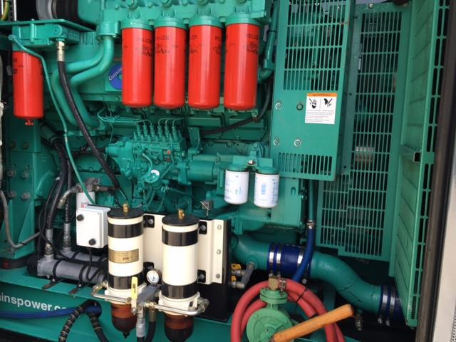 Cummins Generator 1000 KVA QST30-G4 Engine Super Silent - Generatorski set: slika Cummins Generator 1000 KVA QST30-G4 Engine Super Silent - Generatorski set Cummins Generator 1000 KVA QST30-G4 Engine Super Silent - Generatorski set: slika Cummins Generator 1000 KVA QST30-G4 Engine Super Silent - Generatorski set