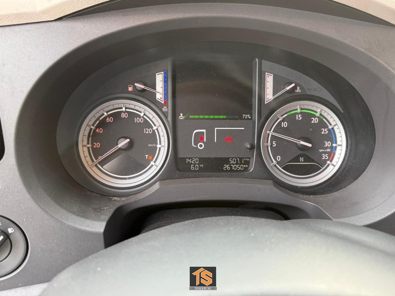 DAF FA 7.5T LF 180 AUTOMATIC - 7.5 TON - KOFFER/BOX - TOP! - Kamion sandučar: slika DAF FA 7.5T LF 180 AUTOMATIC - 7.5 TON - KOFFER/BOX - TOP! - Kamion sandučar DAF FA 7.5T LF 180 AUTOMATIC - 7.5 TON - KOFFER/BOX - TOP! - Kamion sandučar: slika DAF FA 7.5T LF 180 AUTOMATIC - 7.5 TON - KOFFER/BOX - TOP! - Kamion sandučar